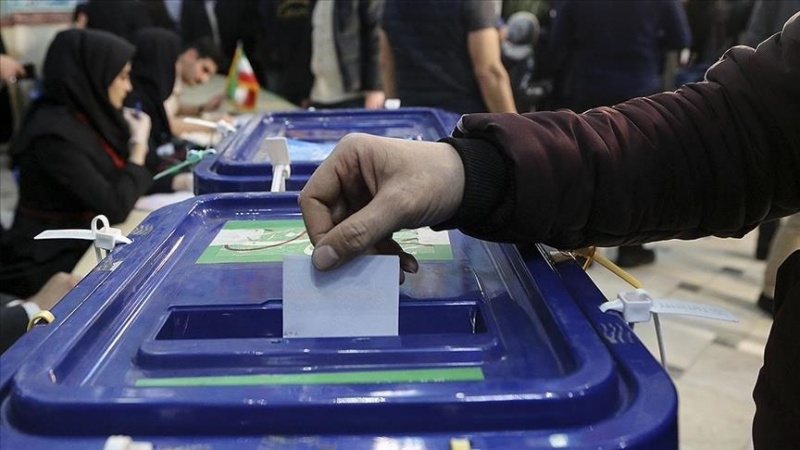 Parlamentarier kritisiert Wahlbehinderung für iranische Staatsbürger in Kanada