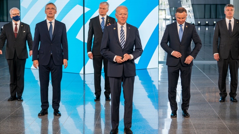 Belum Juga Bertemu, Presiden AS Sudah Mengancam Putin