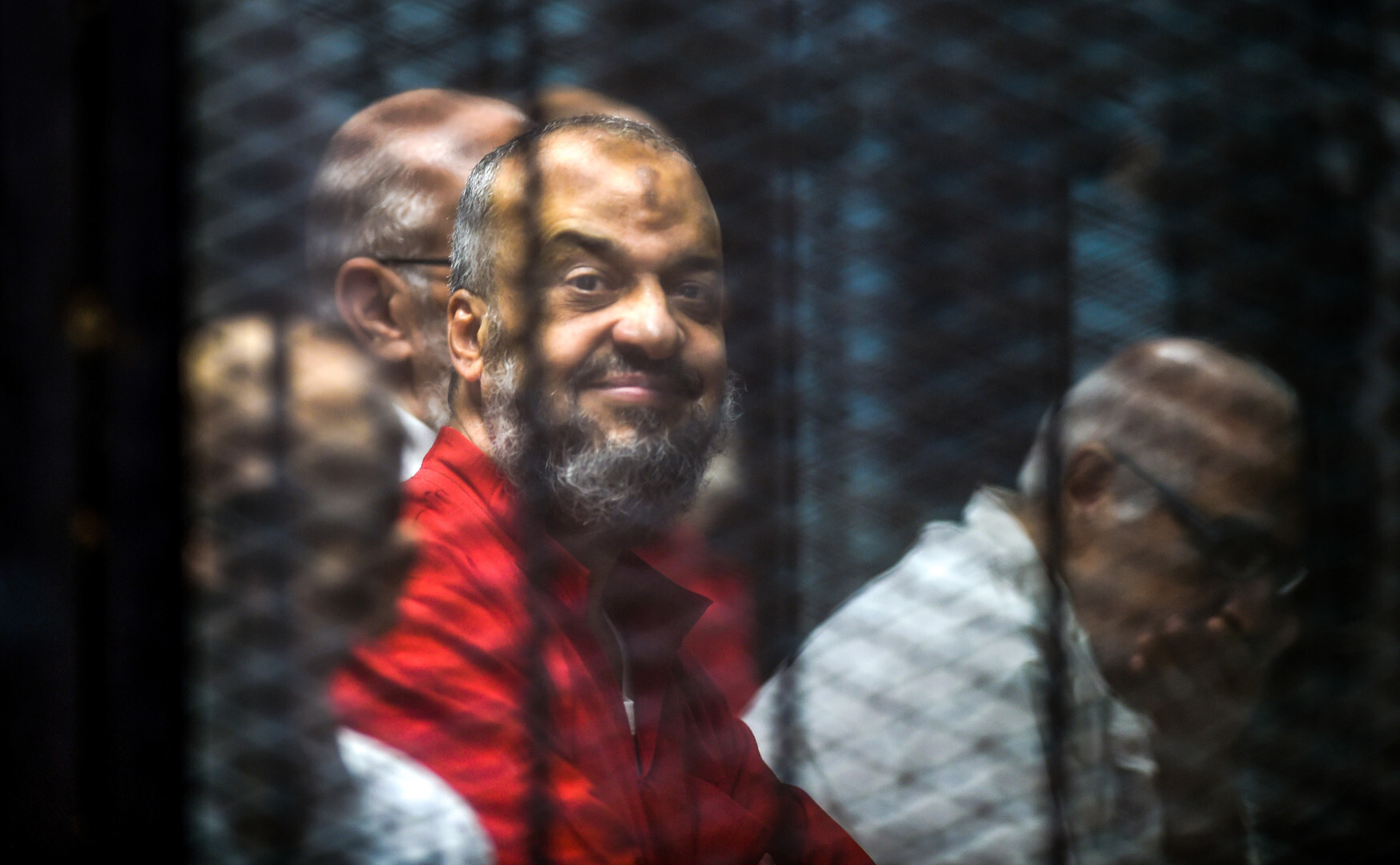 14 يوما فاصلة في حياة أبرز قادة الإخوان المسلمين قبل أن يصدق على إعدامه الرئيس السيسي