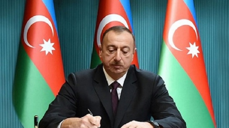 Азәрбајҹанда дини зәминдә нәзарәт ҝүҹләндирилир