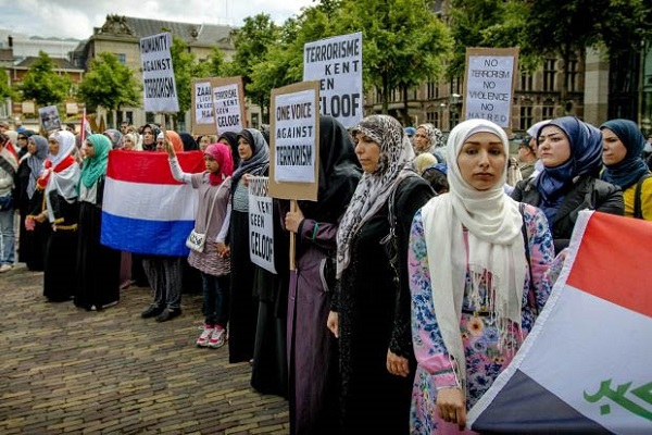 Kritik an islamfeindlichen Äußerungen des „Tschechischen Trump“ gegen Migranten