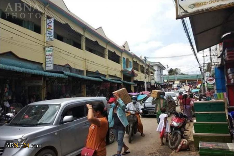   လားရႈိးၿမိဳ႕မ ေဈး ကုန္စိမ္း႐ုံ ကို ၂ ပတ္ၾကာ ေလာ့ေဒါင္း ခ်
