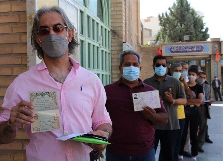 مراكز الاقتراع تفتح ابوابها في ايران لانتخاب رئيس للجمهورية الاسلامية