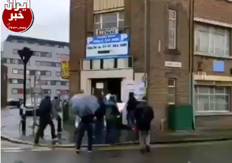 Iranische Präsidentschatswahlen: Iranerin bei Stimmabgabe im britischen Birmingham attackiert