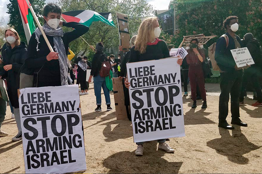 After Lebanese Hezbollah, Hamas flag banned by German government 