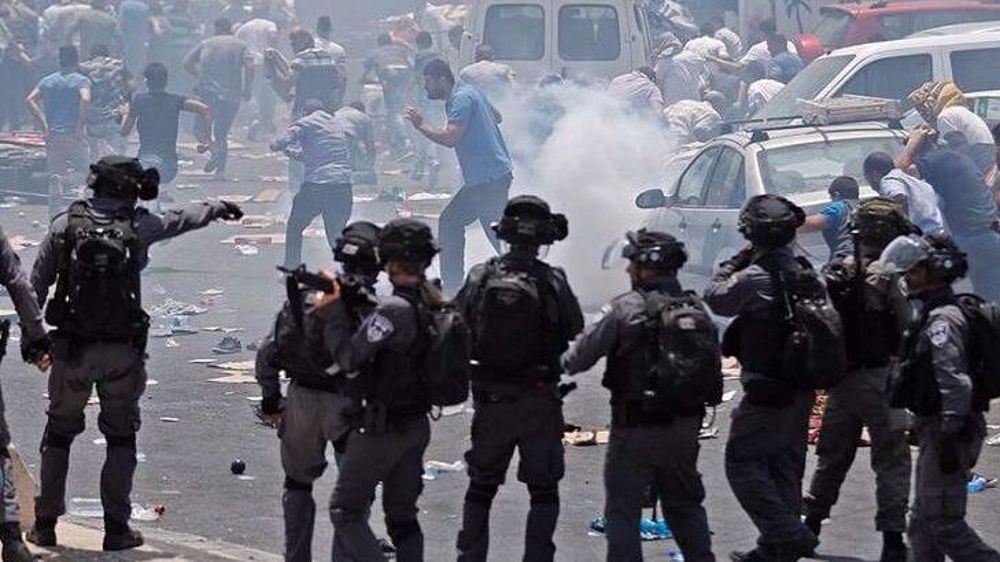 Clashes renewed in Sheikh Jarrah amid back-to-back Israeli provocations