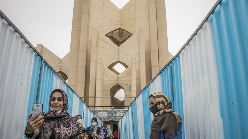 イラン国内で新たに1万1716人がコロナ感染、116人が死亡