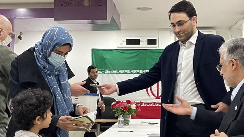 Поверенный в делах иранского посольства в Лондоне намекнул на поддержку мунафиков британским законодателем