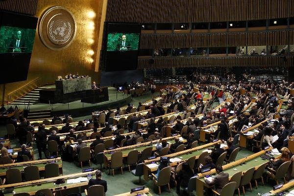 الأمم المتحدة تصوّت بأغلبية مطلَقة لرفع الحصار الأميركي عن كوبا