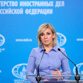 Захарова посоветовала американским политикам "не корчить рожу"
