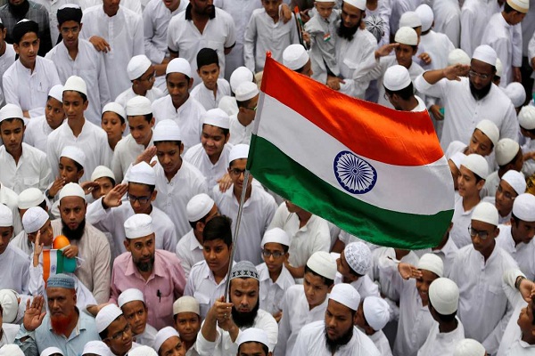 Karamihan sa mga Muslim sa India ay Mas Gusto ang Pagkakaroon ng mga Korte ng Sharia: Pag-aaral