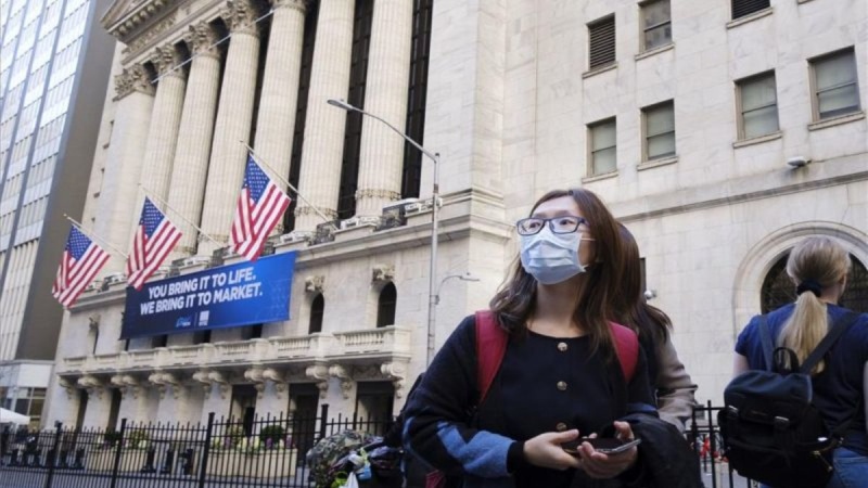米地方当局関係者が、国内コロナ感染の新たな波に警告