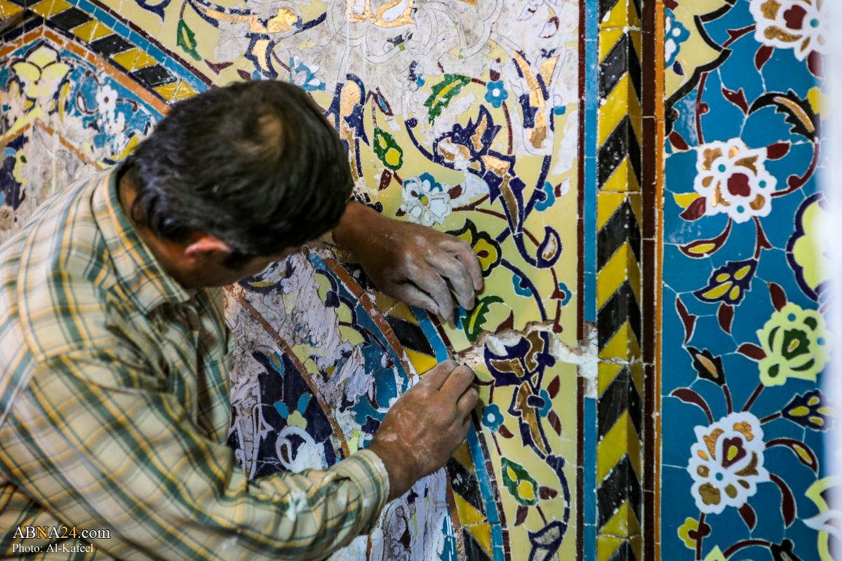 Second largest gate at al-Abbas holy shrine covered with streaky kashi mosaic tiles (+Photos)