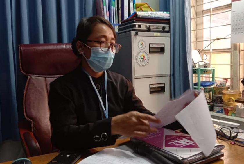 အတိုင္ပင္ခံပုဂၢိဳလ္ က်န္းမာေရးေကာင္းမြန္သည့္အျပင္ COVID ကာကြယ္ေဆးအား ထိုးခံ ထား 