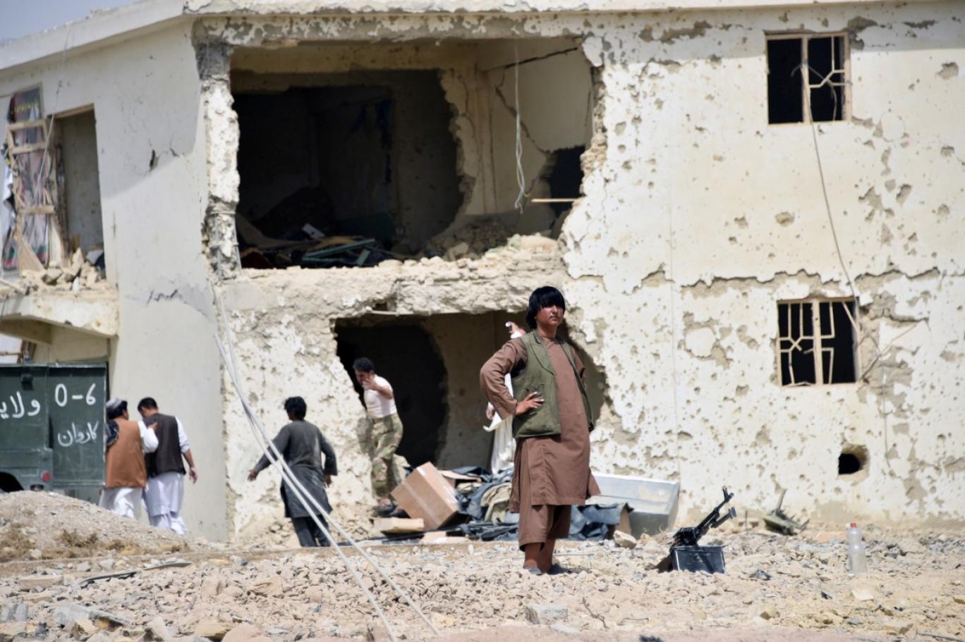 وزارة الدفاع الأفغانية تعلن مقتل وإصابة 92 مسلحا من طالبان في ولاية "بادغيس"