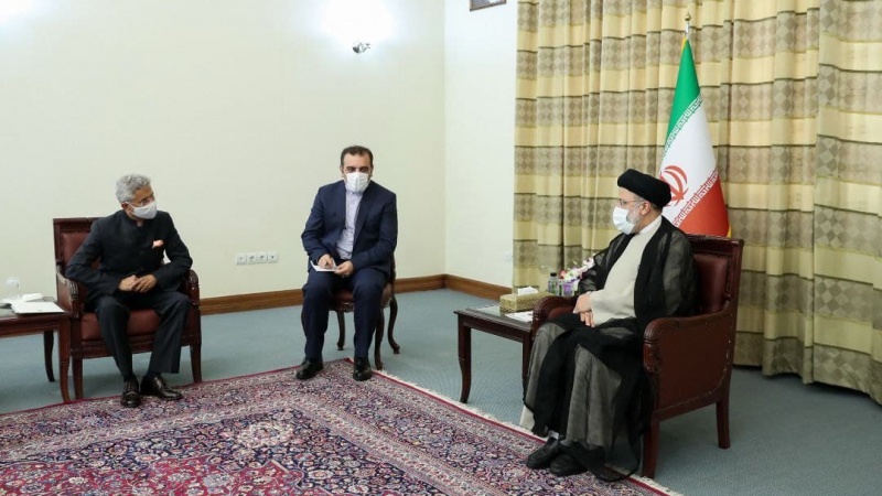 インド外相が、イラン次期大統領とテヘランで会談