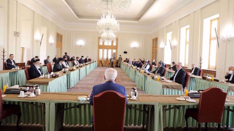 Zarif: Iran ist bereit für Fortsetzung innerafghanischer Gespräche