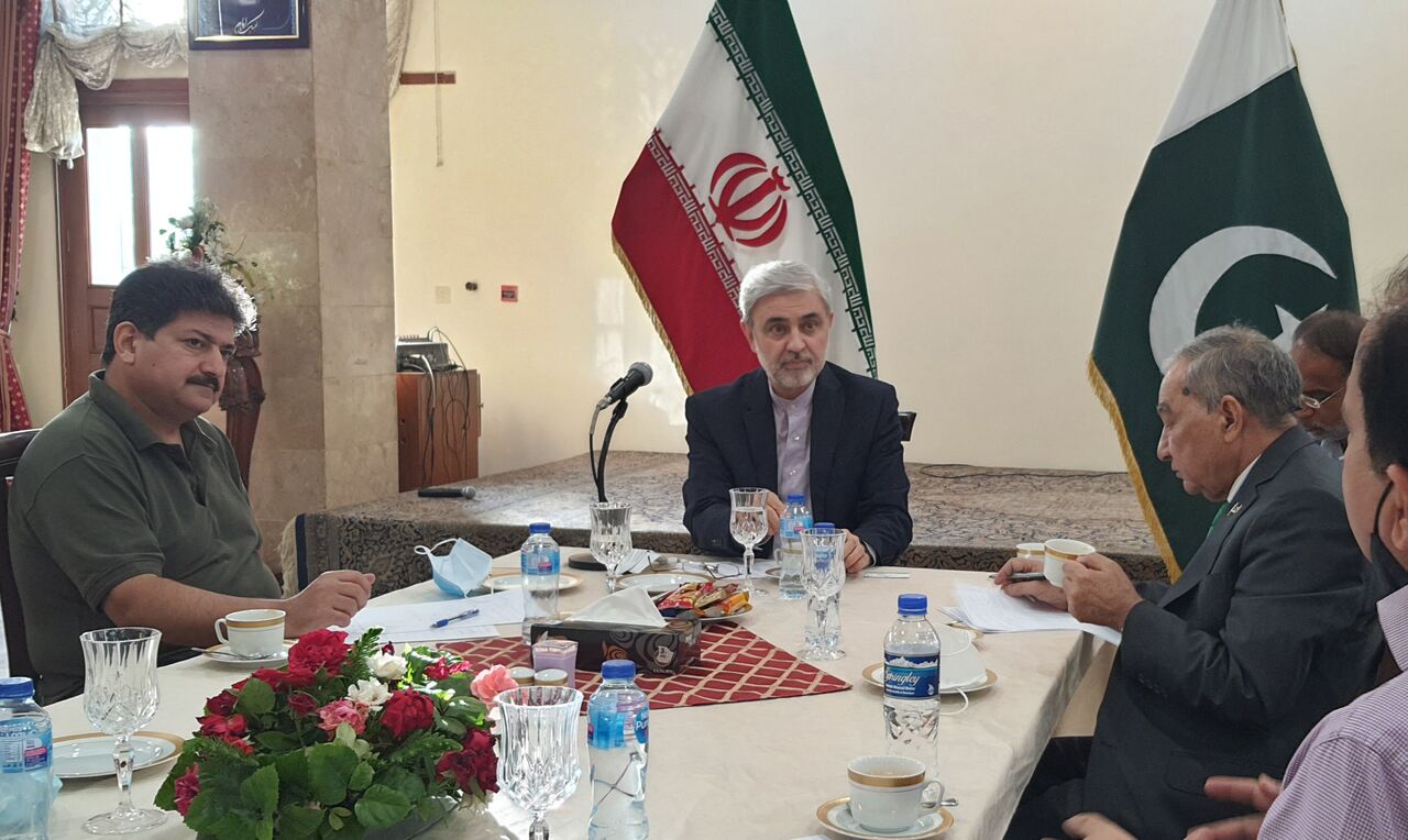 پڑوسیوں کے ساتھ تعلقات کو مضبوط بنانا ایران کی ترجیح ہے: پاکستان میں ایرانی سفیر