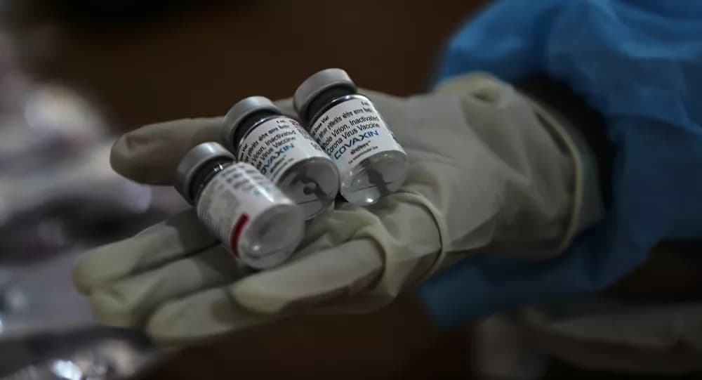 Governo Bolsonaro planeja voltar às negociações para compra da vacina Covaxin, diz mídia