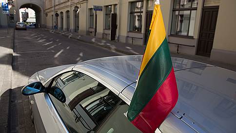 Александр Лукашенко бряцнул границей