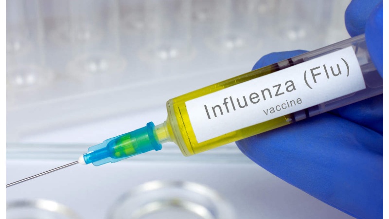 英紙、「インフルエンザワクチンはコロナ感染症状を軽減」