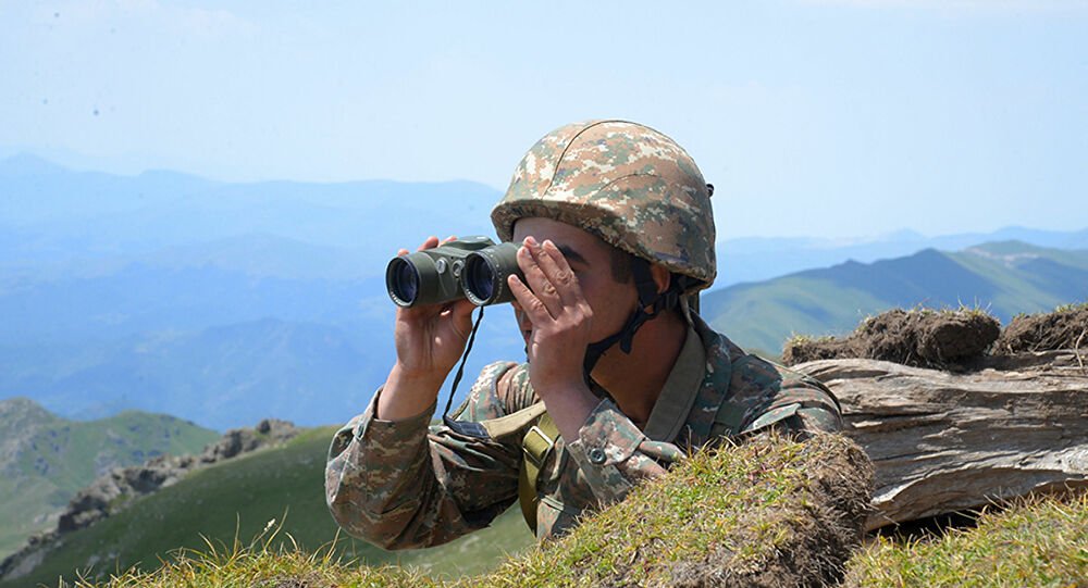 أرمينيا تعلن مقتل أحد جنودها جراء تبادل لإطلاق النار عند حدود أذربيجان