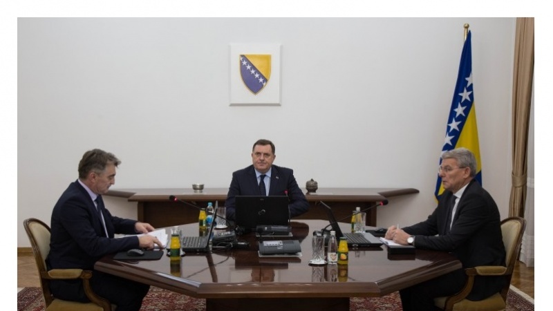 Predsjedništvo BiH čestitalo Raisiju izbornu pobjedu