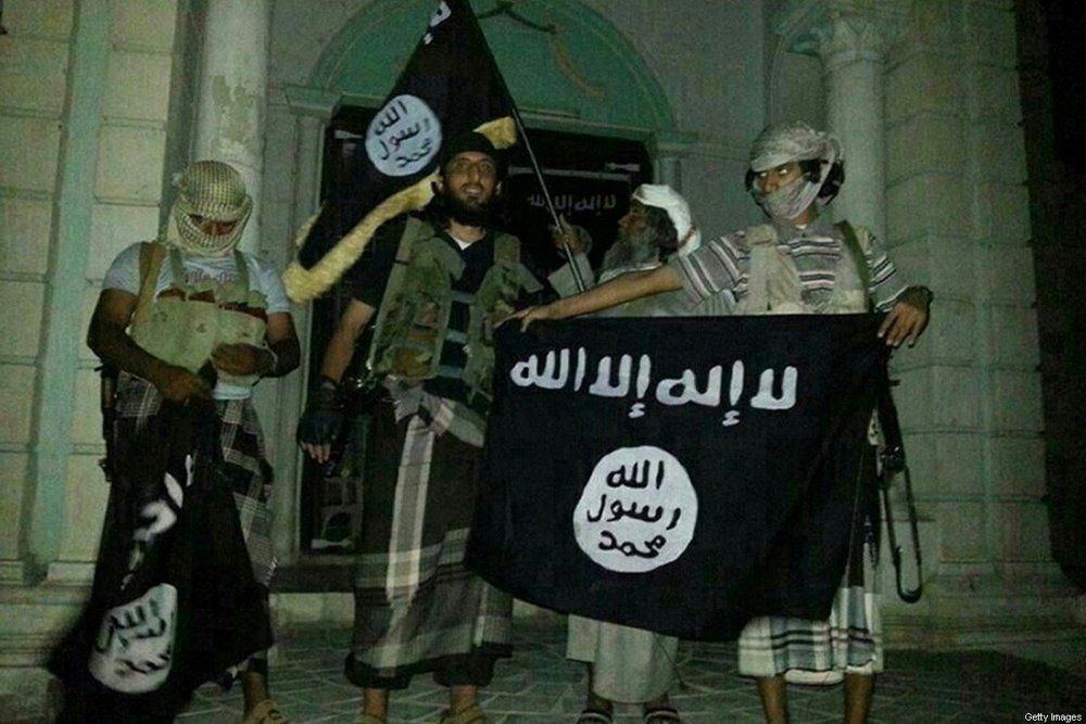 تحقيق ألماني يكشف صلة الإمارات بتمويل تنظيم "داعش الإرهابي"
