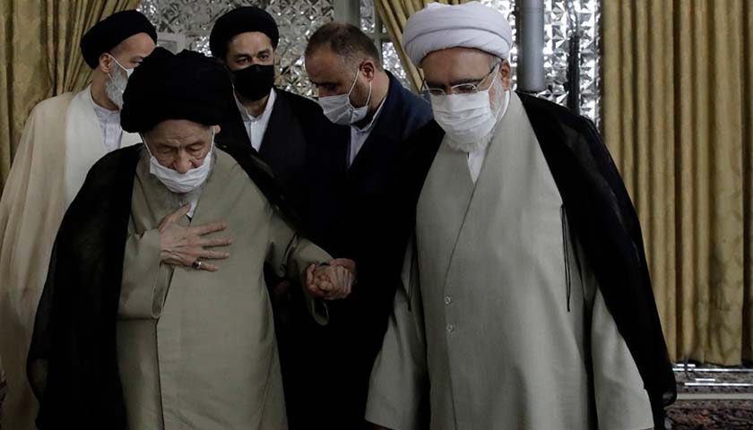 “El Ayatolá Alaví Gorganí elogia el enfoque de Astan Quds Razavi para servir a los más necesitados”