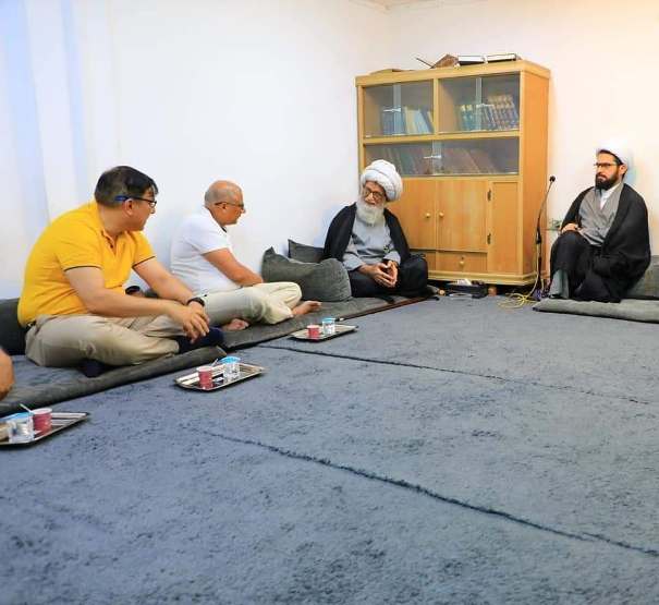 آية الله النجفي: ضرورة تلاحم علاقات الشعوب المسلمة فيما بينها