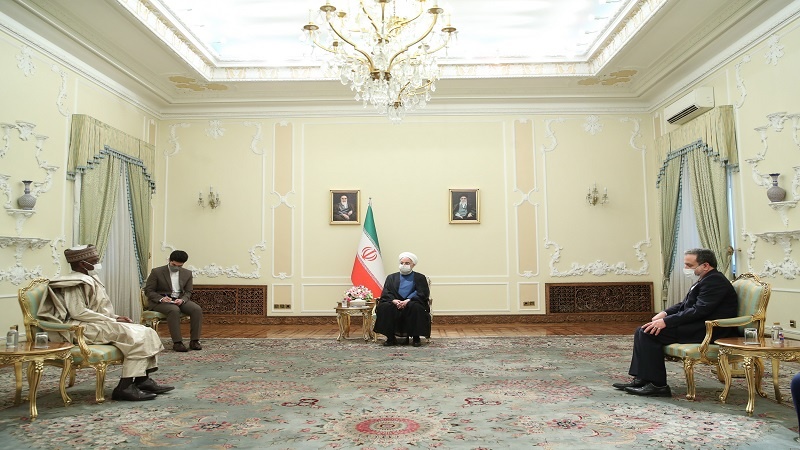 Rais Rouhani ataka kuimarishwa ushirikiano na Nigeria katika nyanja za kimataifa
