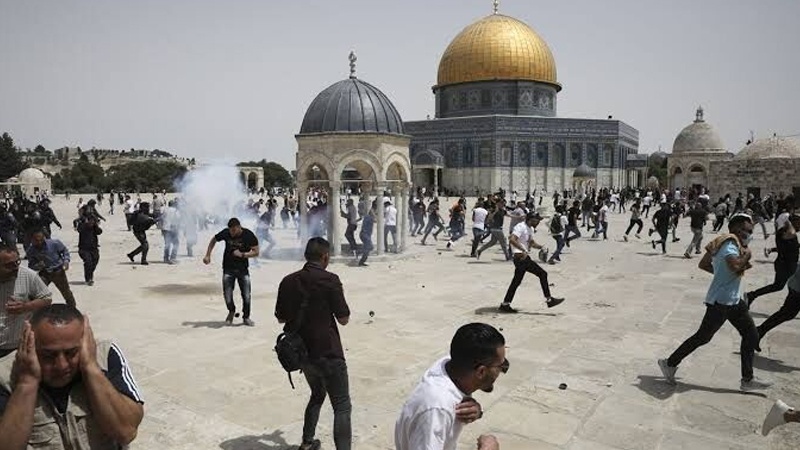 Drone Israel Terbang di atas Masjid Al-Aqsa