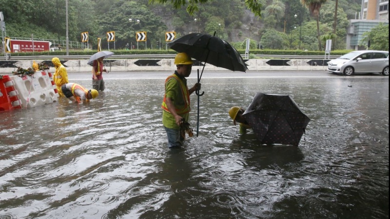 中国・河南で豪雨　死者16人に