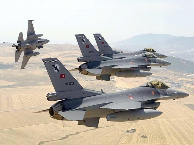 مقاتلات تركية تنفذ استعراضا جويا في أجواء الشطر الشمالي من قبرص