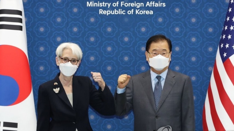 韓国外相が米国務副長官と面会