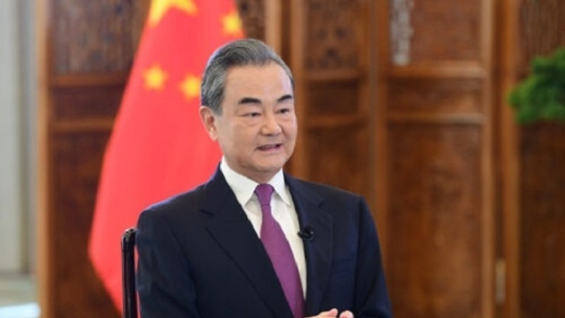 王毅：我们有责任和国际社会一道给美国补上这一课