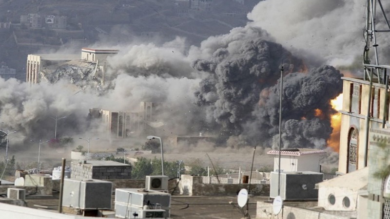 Suudi Koalisyonun Yemen'e Saldırılarının Devam Etmesi