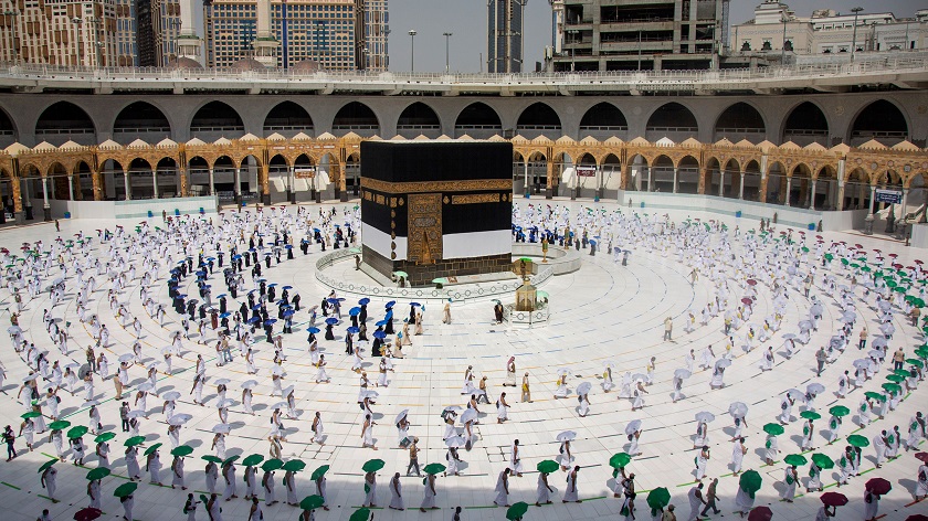 Saudi Arabia allows Umrah as of Sunday