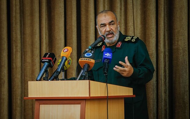    Commander in Chief ng IRGC: "Ang Pagsubaybay ng Bansang Irania ay Nagtagumpay na hadlangan ang balak ng kaaway, palakasin ang kawalan ng kapanatagan"