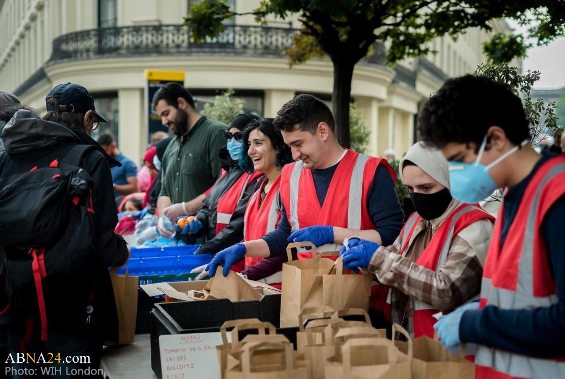 Photos: 'Who is Hussain?' volunteers in London distributed 100 hygiene kits, food parcels to people in need