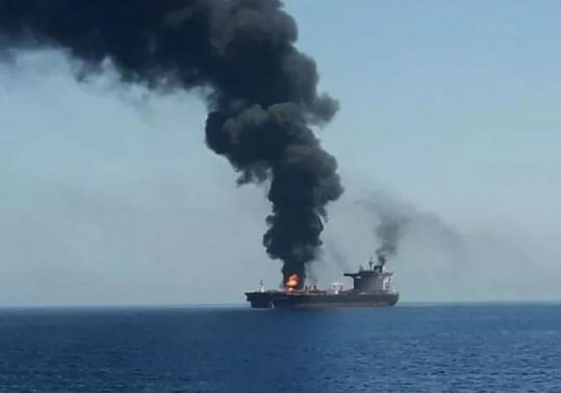 الدفاع البريطانية: استهداف سفينة إسرائيلية في البحر قبالة عُمان