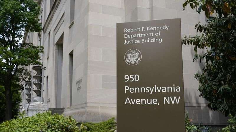 США обвинили российских хакеров во взломе электронной почты федеральных прокуроров