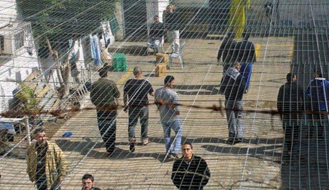 16 Palestinian inmates on hunger strike against detention without trial by Israel