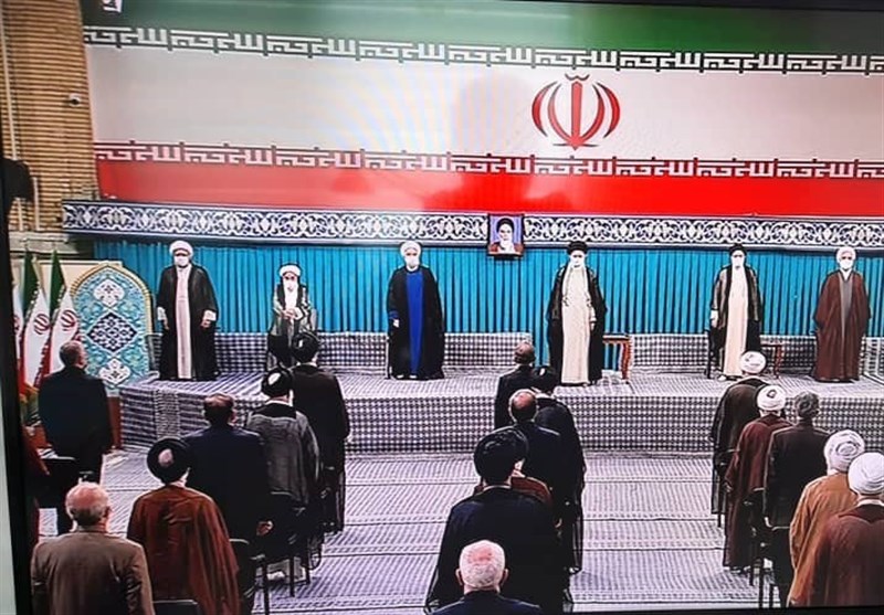 بدء مراسم تنصيب الرئيس الايراني الجديد بحضور قائد الثورة الاسلامية