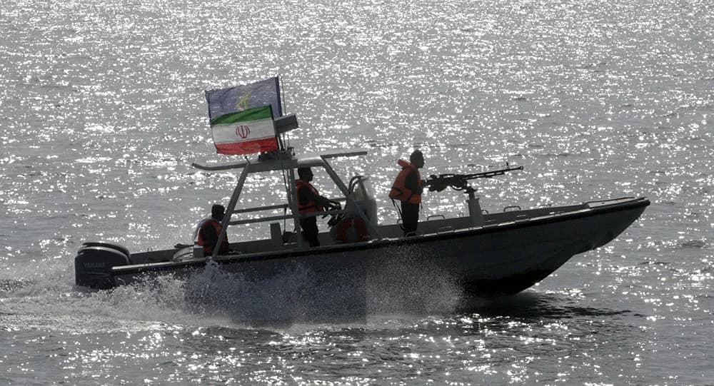 Irã afirma controlar movimento de navios no golfo Pérsico após 2 ataques a petroleiros