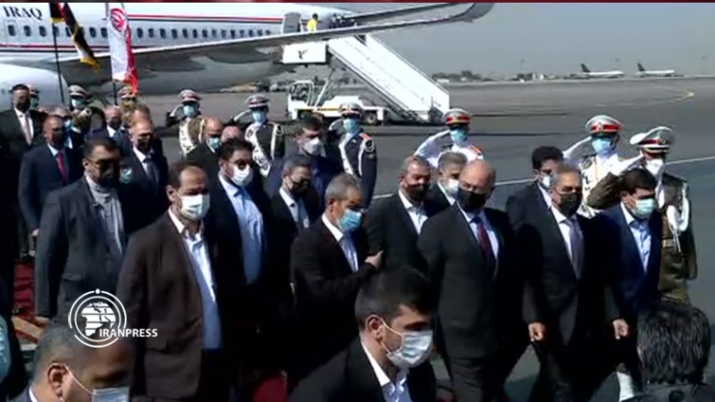 Iran, cerimonia giuramento Raisi: alti funzionari e leader mondiali arrivati a Teheran