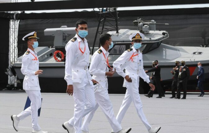 معهد دولي يكشف استغلال الإمارات حرب اليمن لتعزيز نفوذها البحري