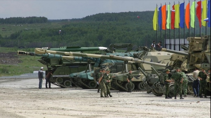 Чин вә Русија бирҝә һәрби тәлимләр кечирир