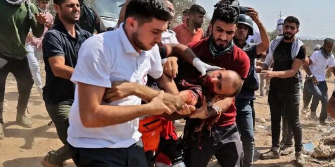 Israeli Army kills Palestinian near Nablus, injures 37