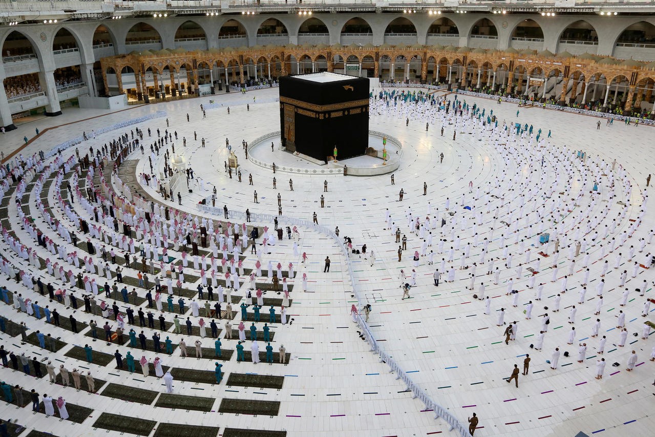 L'Arabie saoudite rouvre ses frontières aux vaccinés pour le pèlerinage de la omra